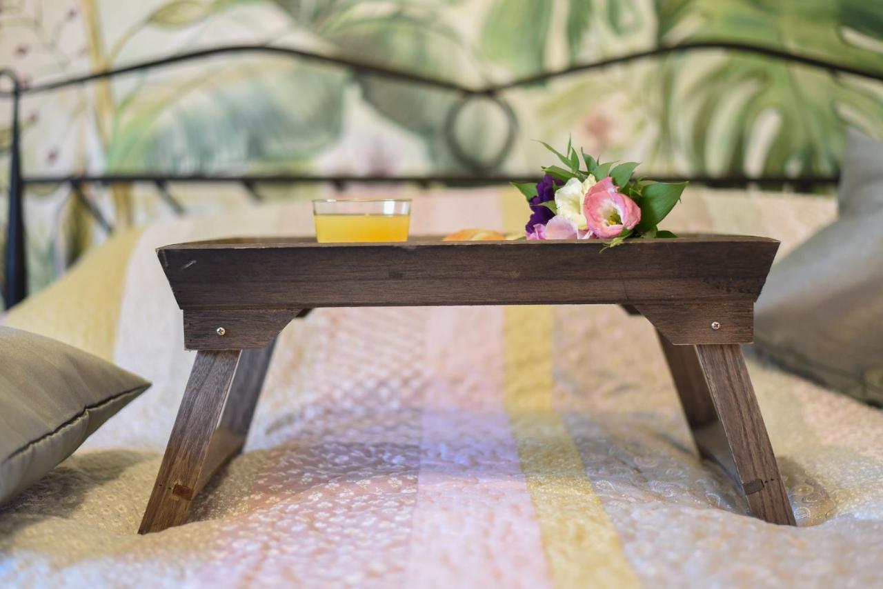 Garden Apartment - Oaza U Centru Grada โนวีซาด ภายนอก รูปภาพ